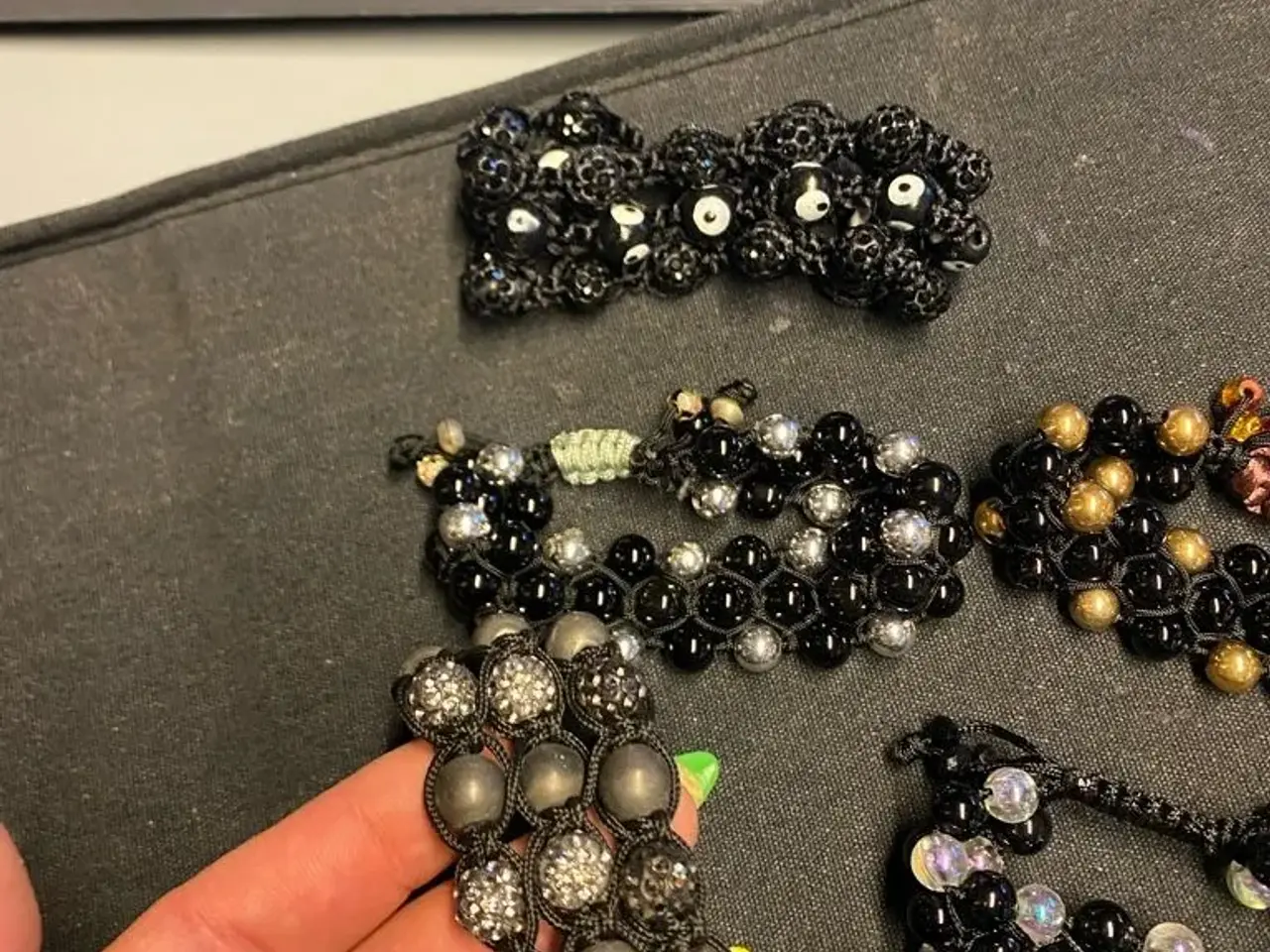 Billede 8 - Nye flotte knyttede armbånd