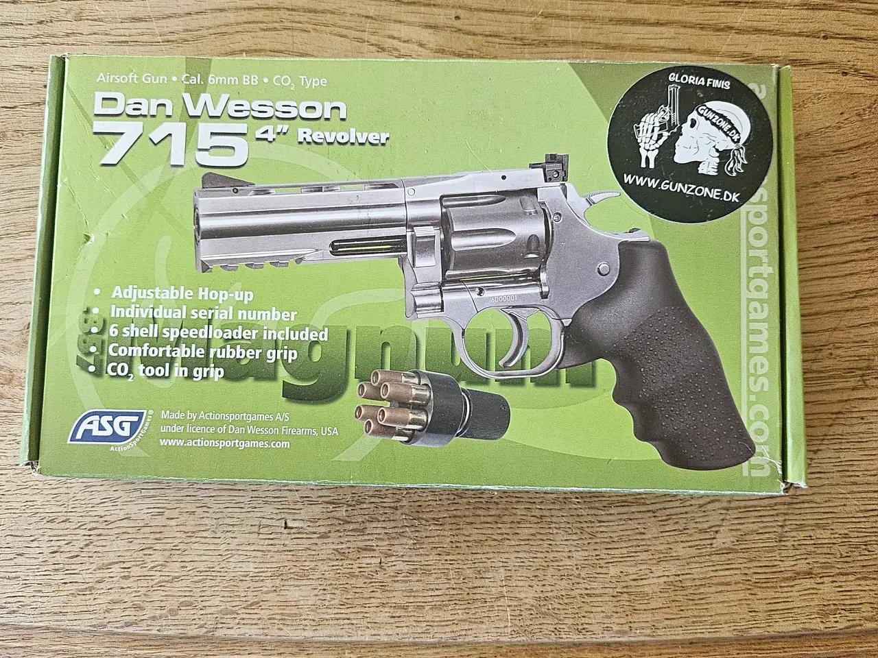 Billede 1 - Revolver, CO2, Dan Wesson 715 4", Sølv