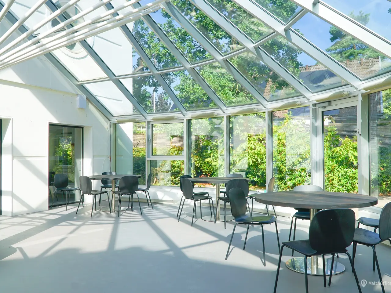 Billede 7 - Nyd din frokost i orangeriet med udsigt til naturen