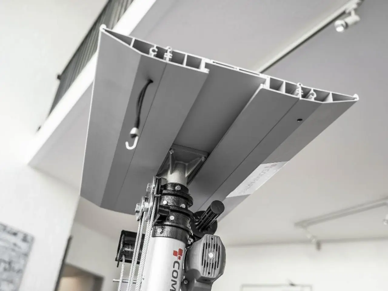 Billede 4 - CM340 Elektrisk Markiselift – Løft op til 130 kg op til 3,3 m højde