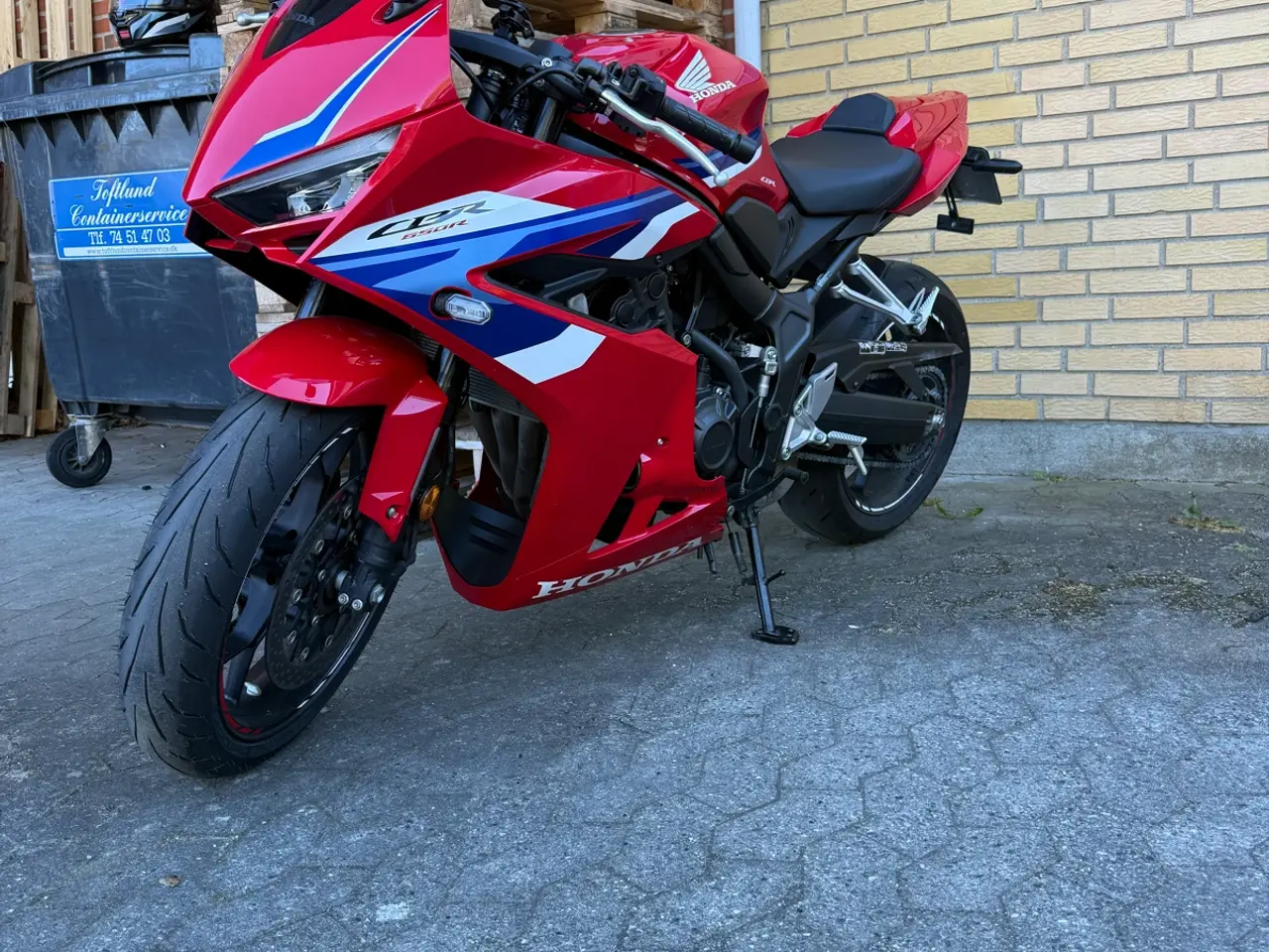 Billede 2 - Honda cbr650r 8200 km fra 2024