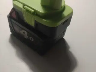 Ryobi >>> Milwaukee 