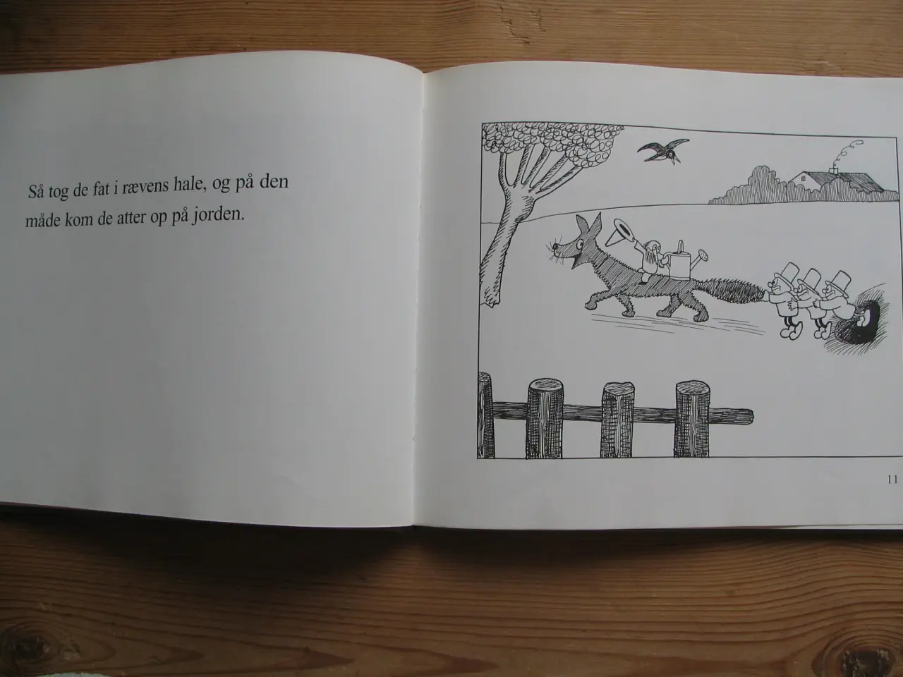 Billede 6 - De tre små mænd og den vidunderlige vandkande