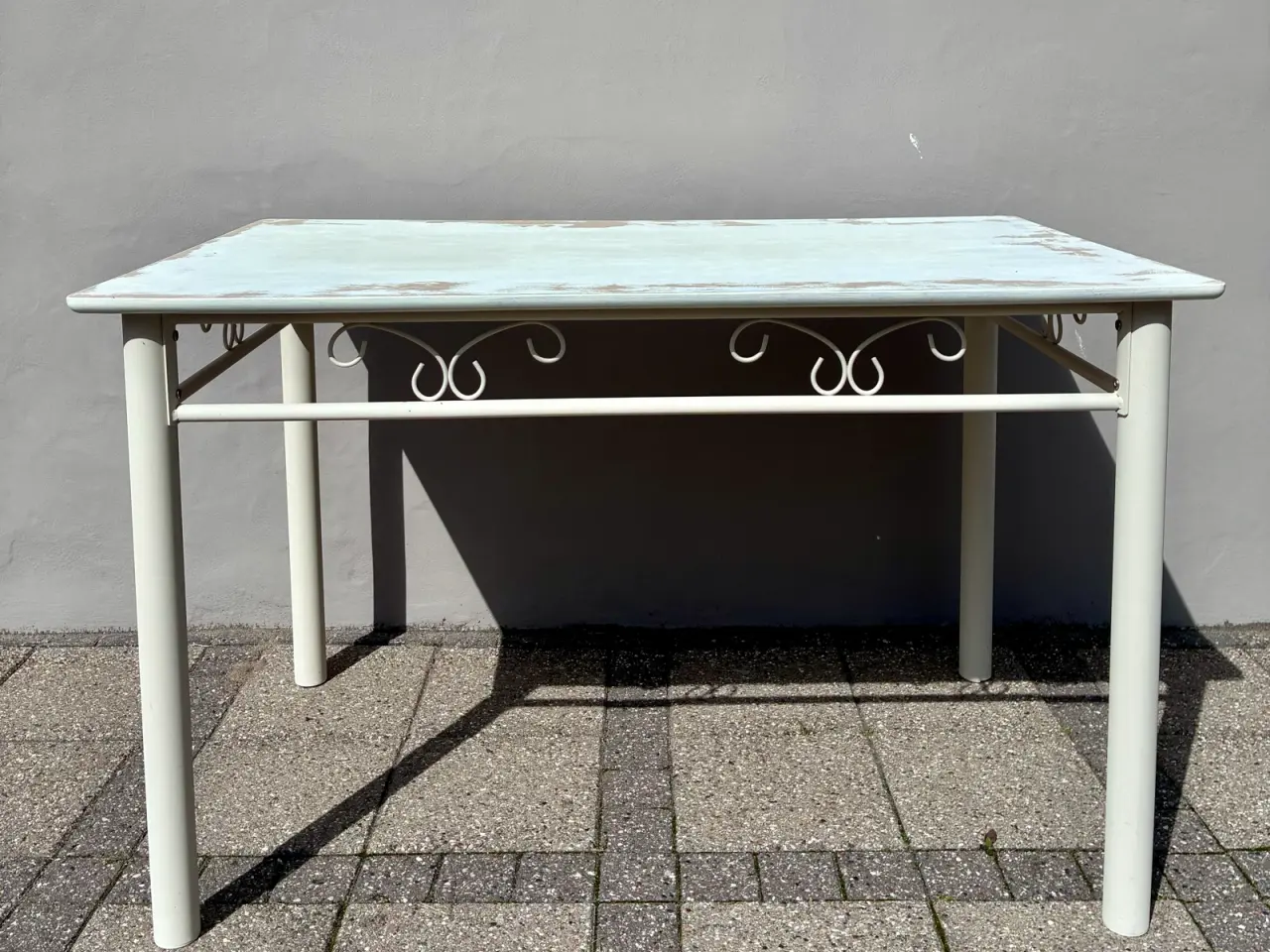 Billede 1 - Bord / Skrivebord / køkkenbord i metal / træ