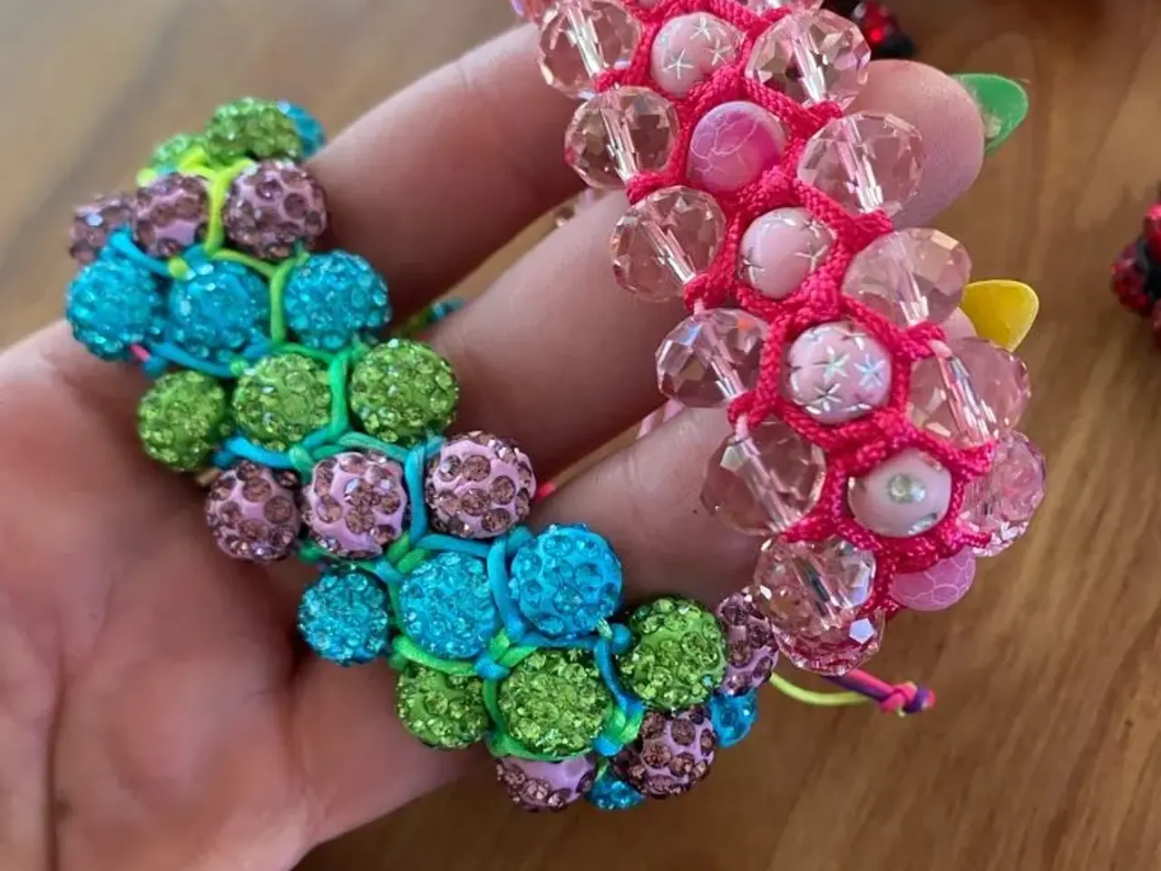 Billede 5 - Nye knyttede armbånd