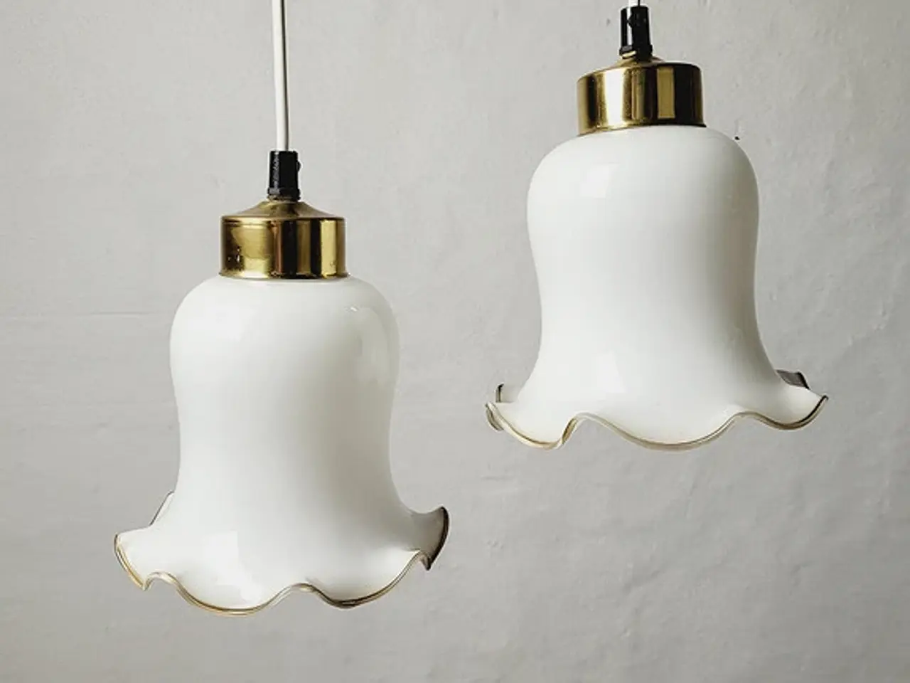 Billede 1 - ⭐️- 2 stk Vintage loftlampe i Messing og Glas