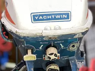 DEFEKT Evinrude 4 hk. 2 cyl.