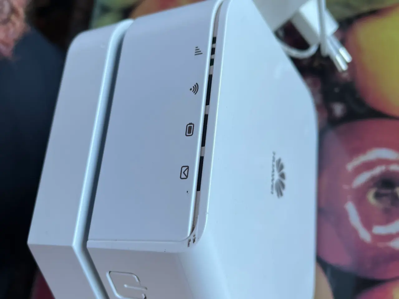 Billede 2 - Mobil Huawei router, ældre. Giv bud.