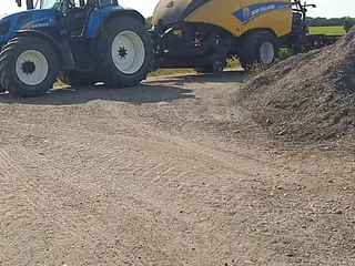 New holland Bb 1290 rc 22300 Baller