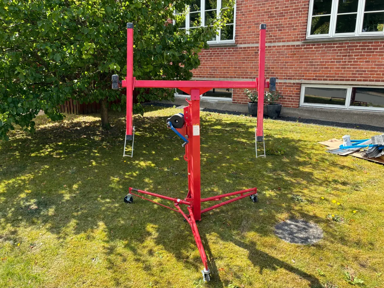 Billede 2 - Gipspladehejs med vipbar pladeholder