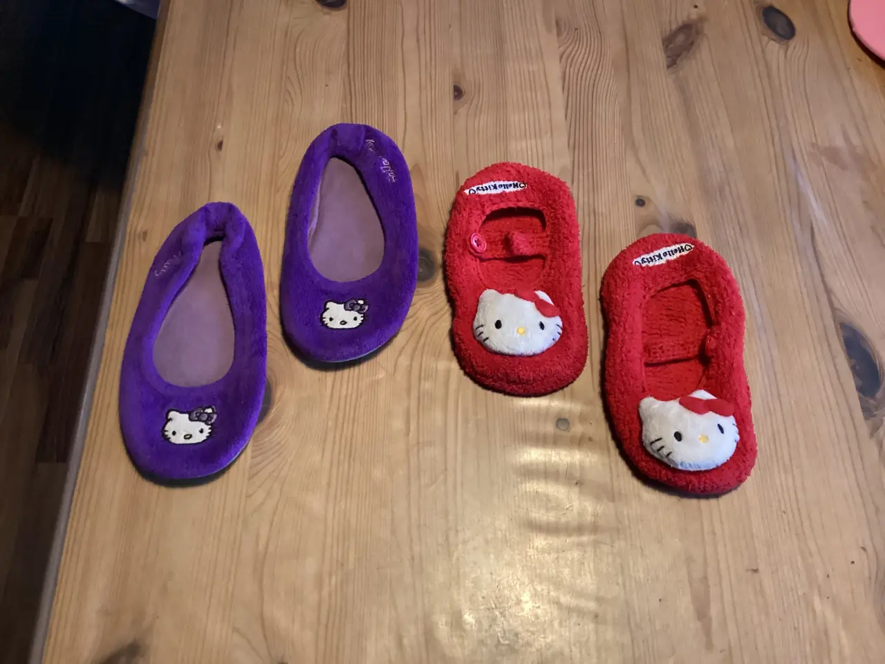 Billede 15 - Hello Kitty Solbriller,Bøger,  Figurer Osv