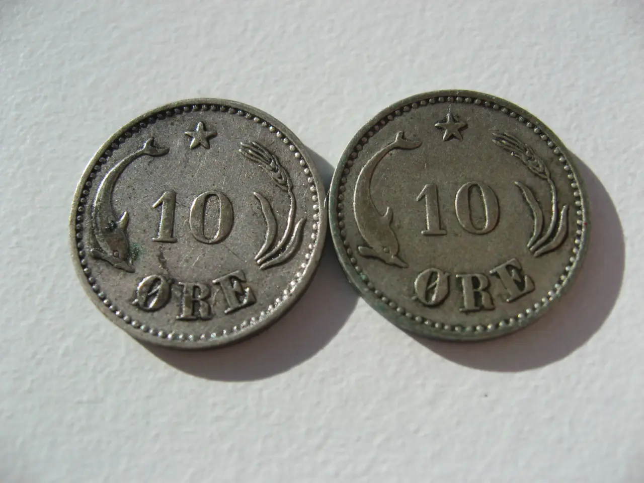 Billede 2 - Flotte delfin sølv 10 ører 1897 & 1899