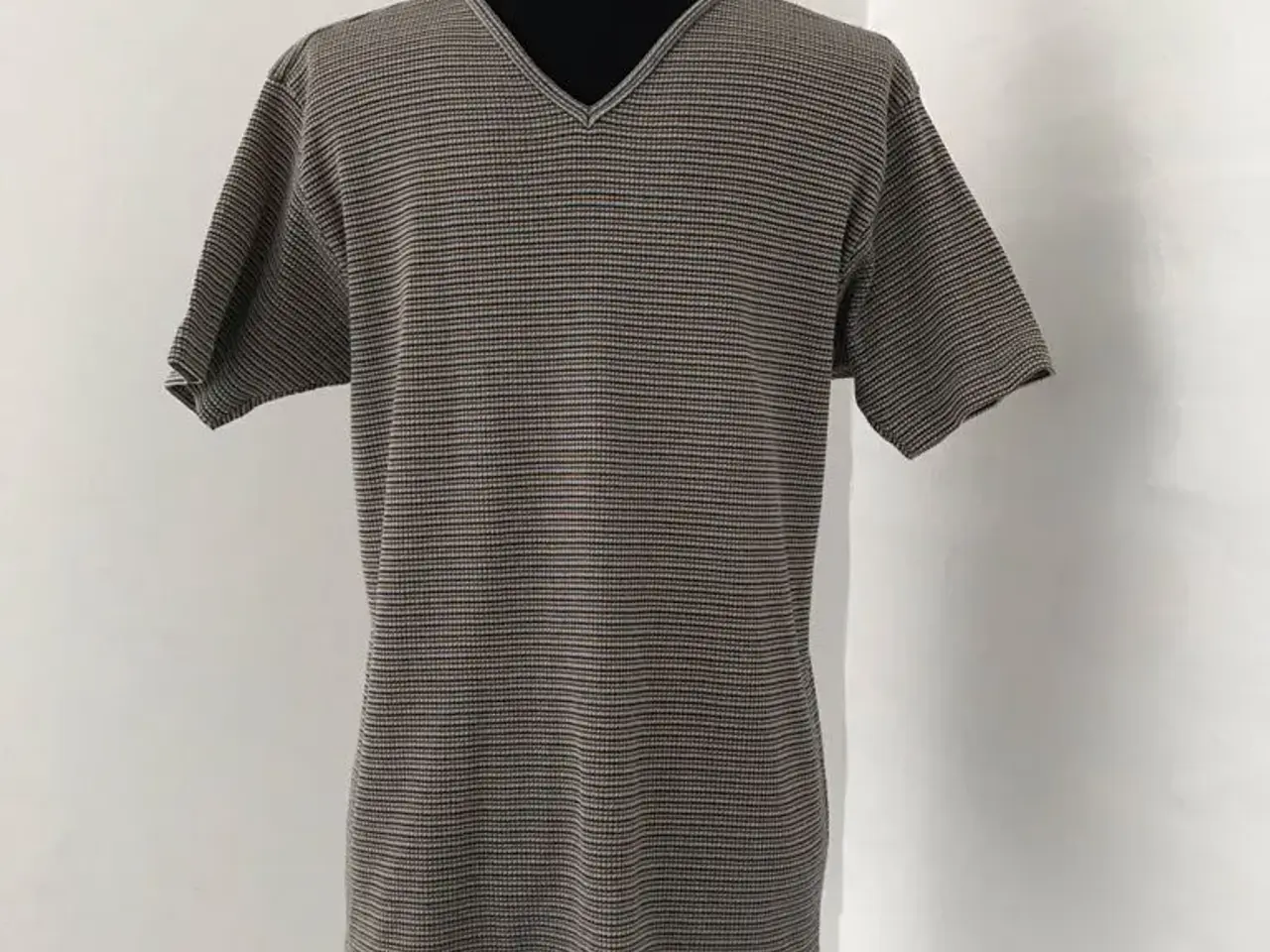 Billede 1 - T-shirt str.m