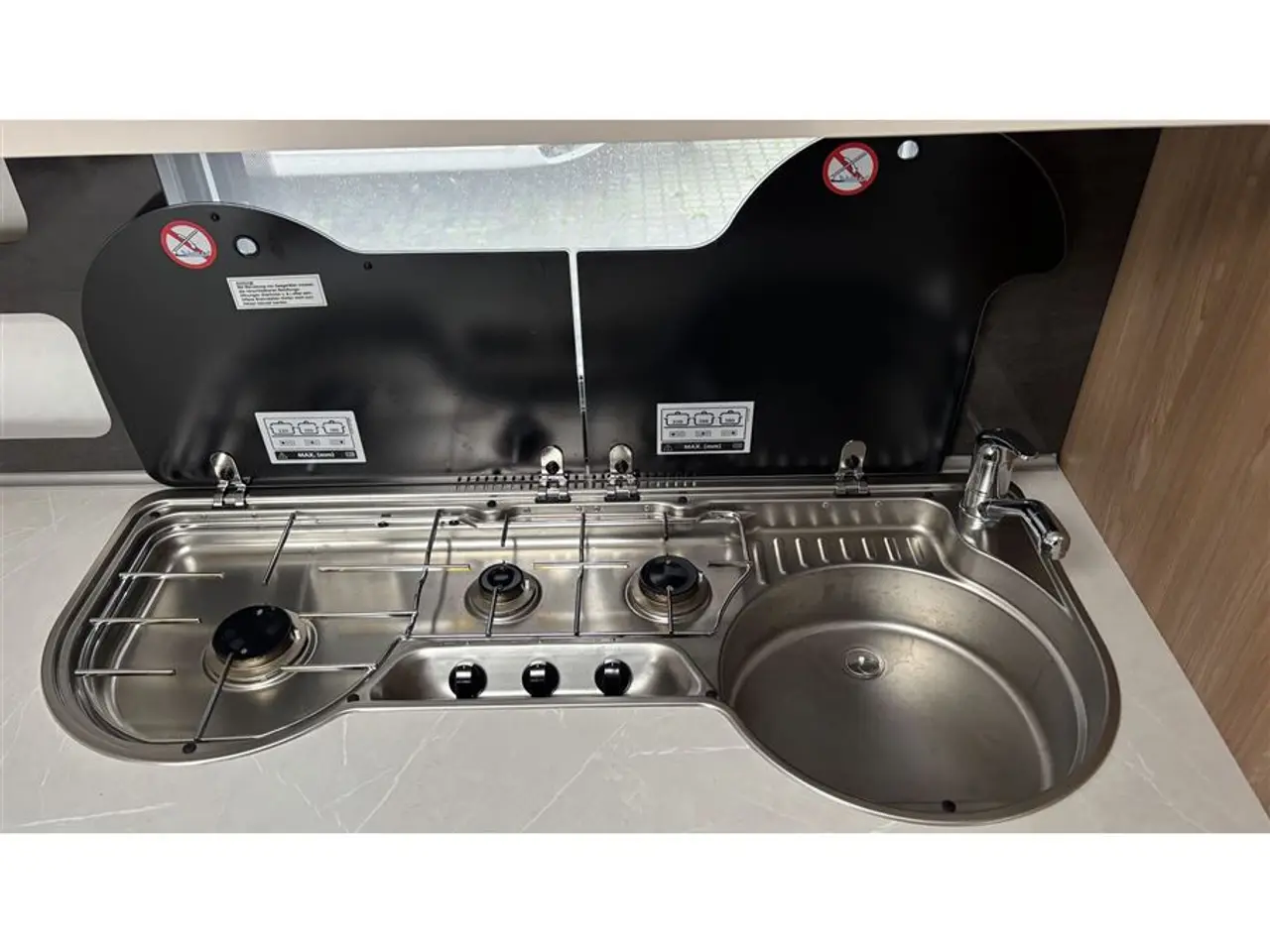 Billede 12 - 2022 - Hobby Excellent 560 CFe   Pæn og velholdt campingvogn