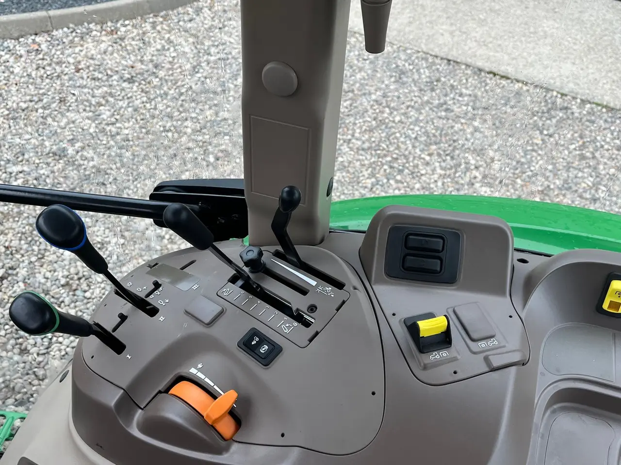 Billede 6 - John Deere 5075E Med aircondition og vendegear