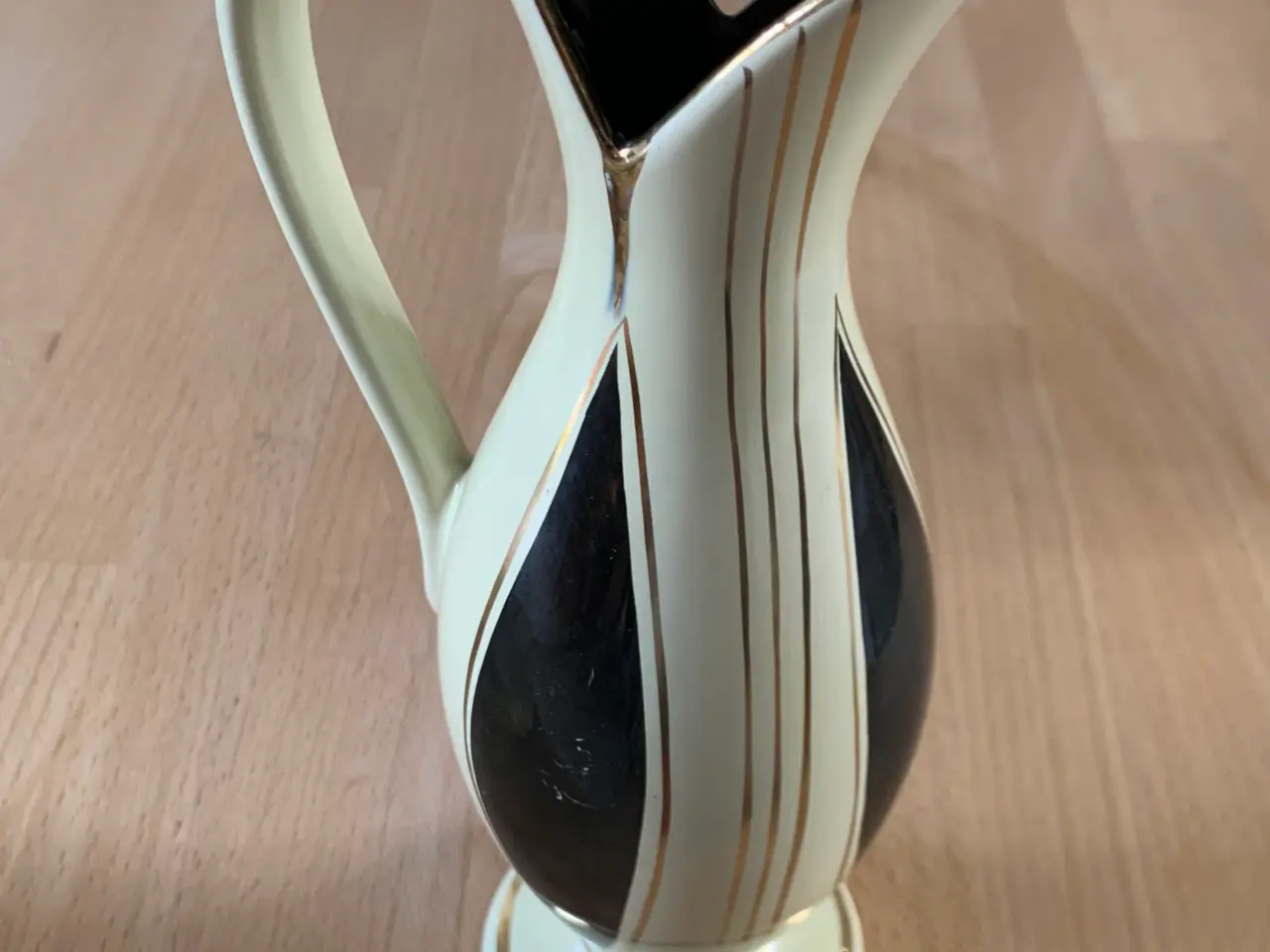 Billede 3 - Vase i guld, sort og beige, Vesttysk