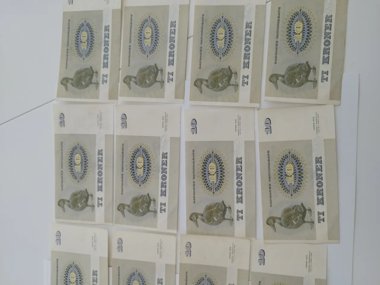 Billede 17 - Ti Kroner. 24 STK