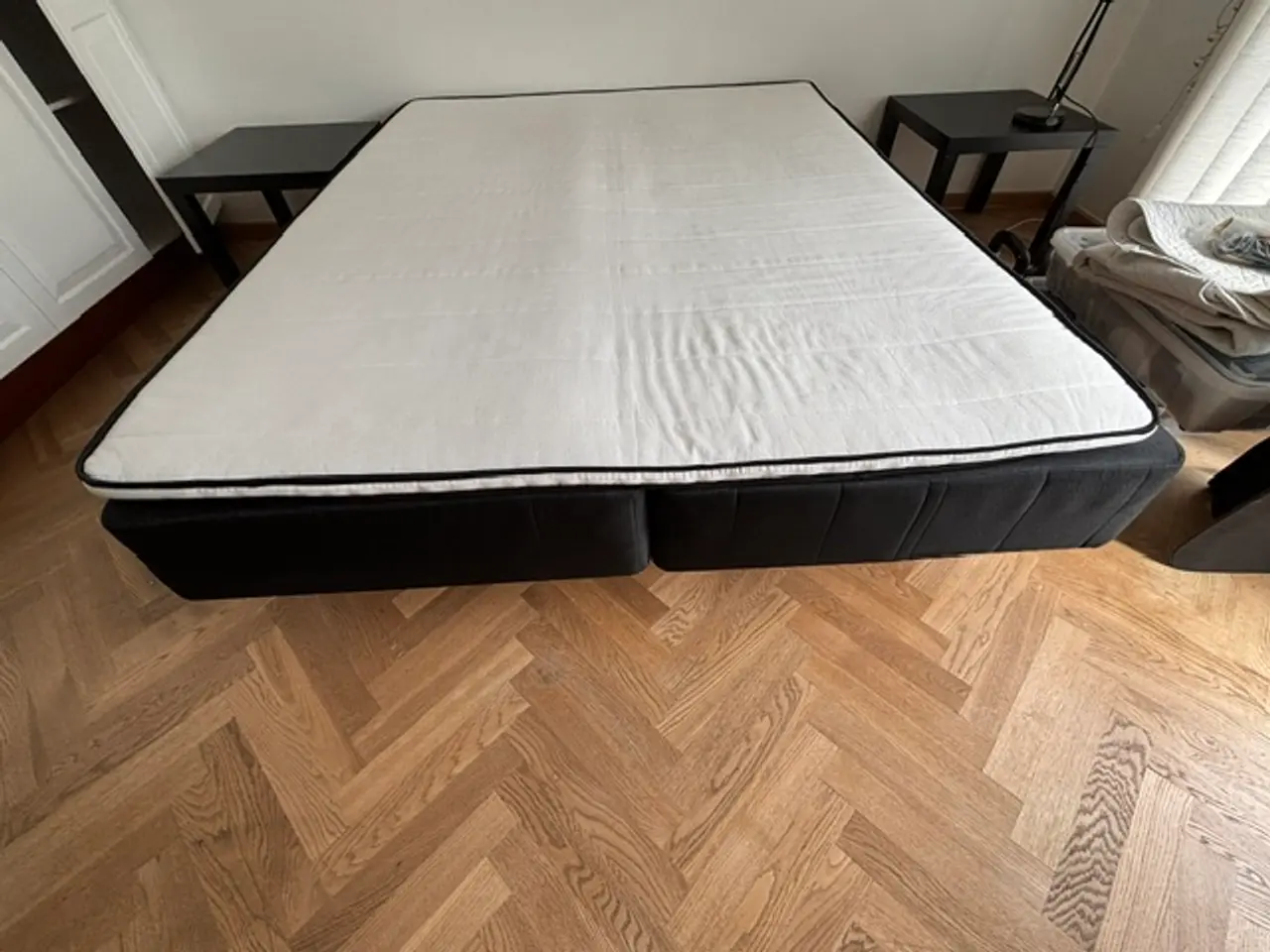 Billede 1 - Dobbeltseng 160 × 200 cm med topmadras – kun 500 k