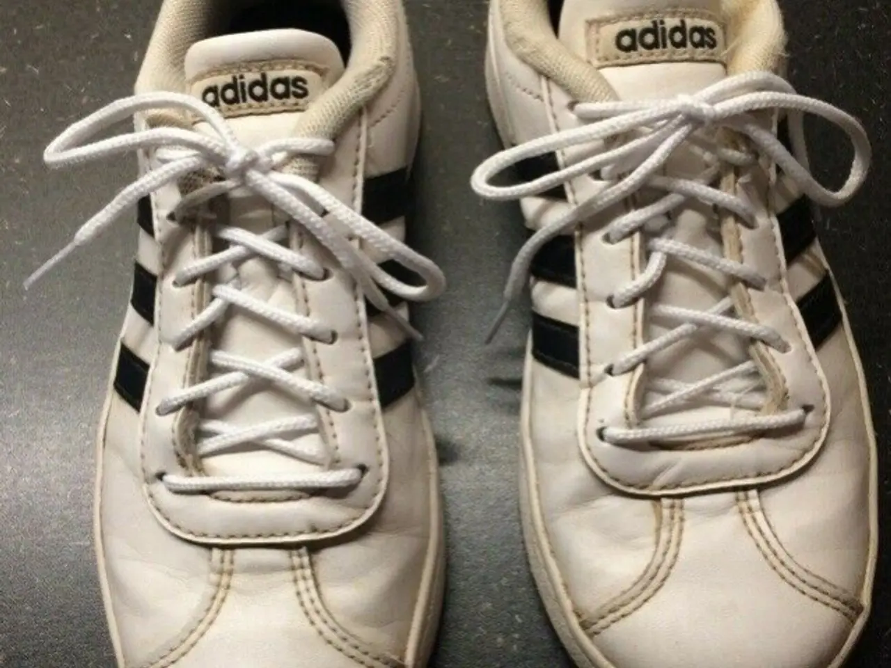 Billede 1 - Adidas Kondisko str. 33