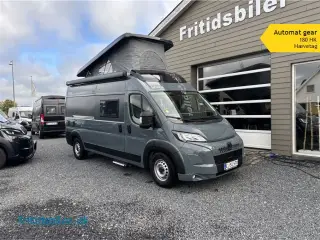2025 - Bravia 599 180 Hk Bravia 599 180 HK Med Automat gear og Hævetag med sovepladser til 4 personer