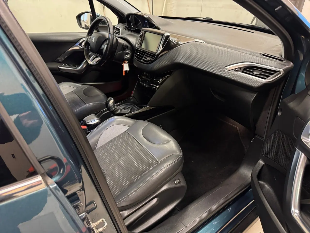 Billede 13 - Peugeot 2008 1,6 BlueHDi 100 Allure Sky