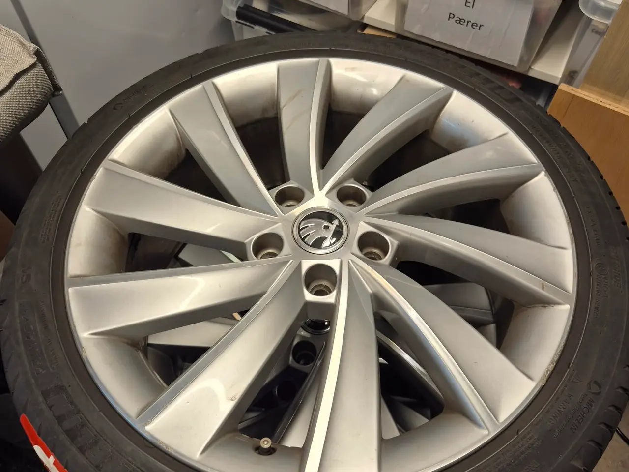 Billede 1 - Originale Aluhjul - med Michelin dæk.