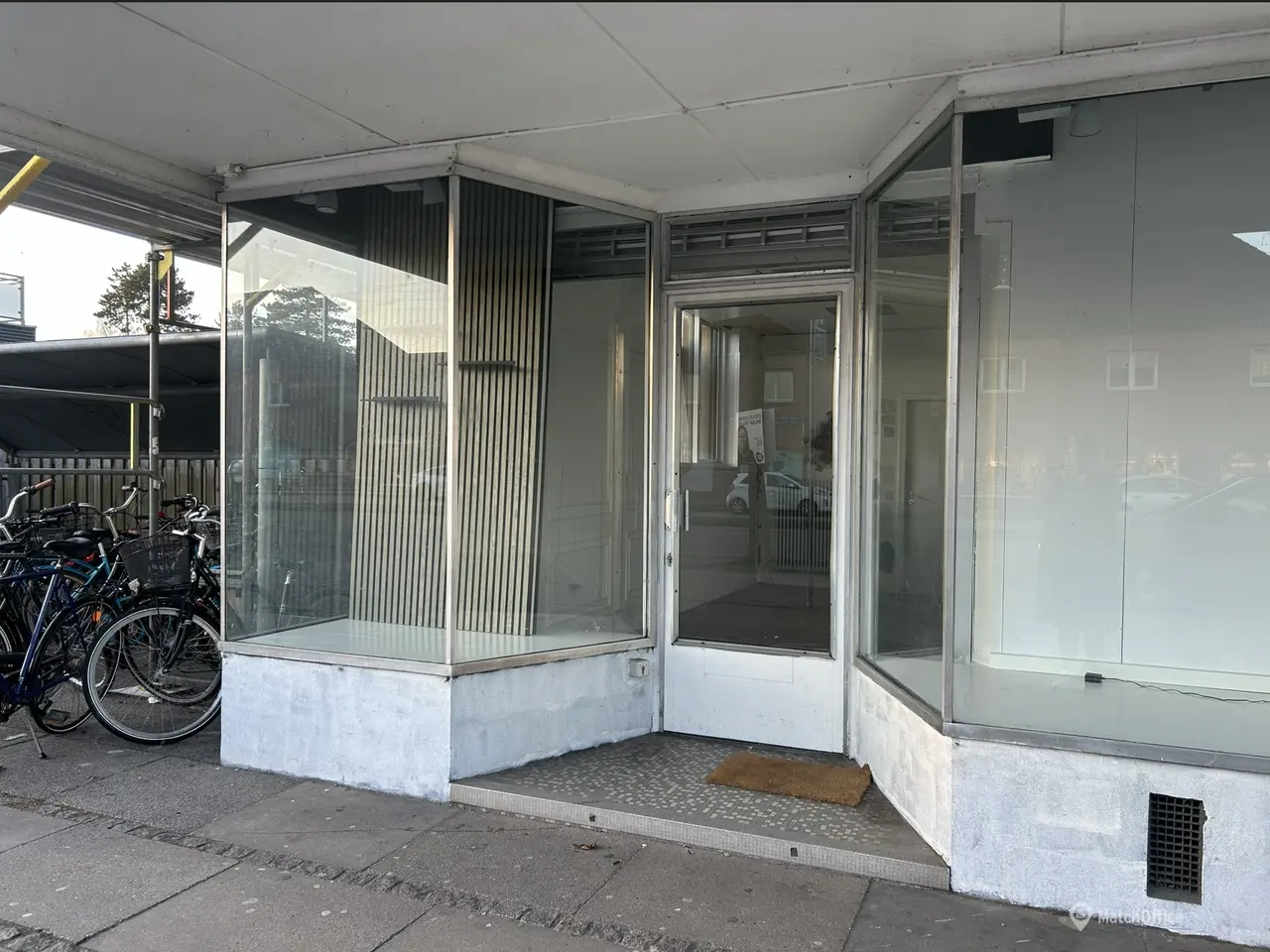 Billede 1 - Mindre butikslokale udlejes