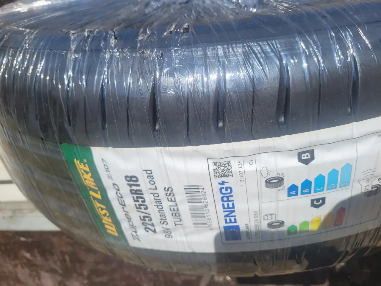 Billede 1 - 225 / 55 R 18