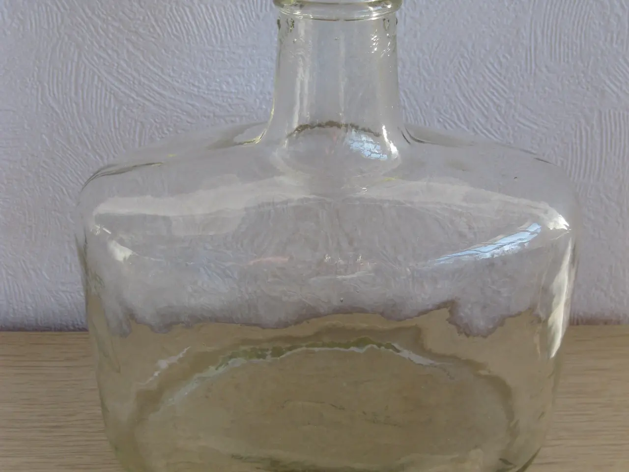 Billede 1 - Stor karaffel i kraftigt glas ;-)