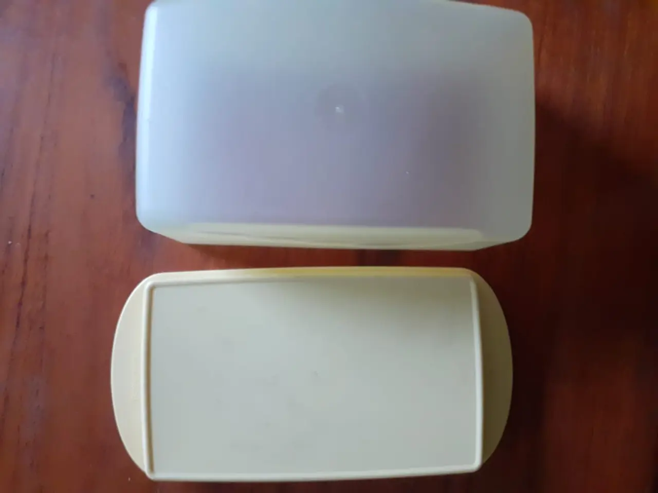 Billede 3 - Smør klokke I plast tupperware
