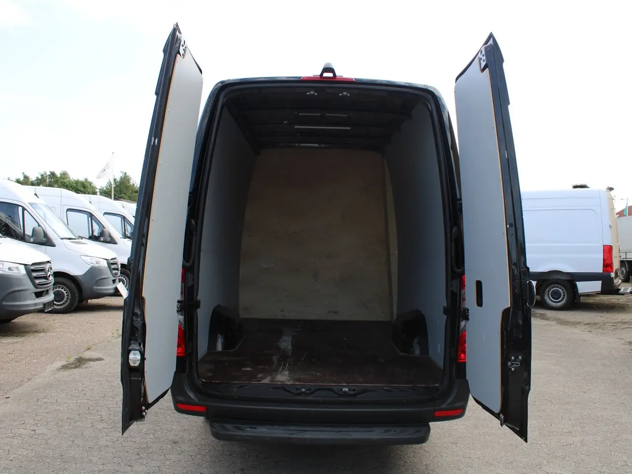 Billede 10 - Mercedes Sprinter 317 2,0 CDi A3 Mandskabsvogn aut. RWD