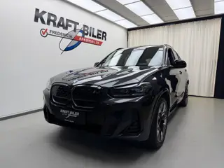 BMW iX3  Charged Plus M-Sport