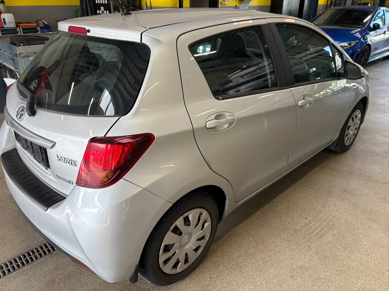 Billede 5 - Toyota Yaris 1,5 benzin HYBRID H2 Aut.