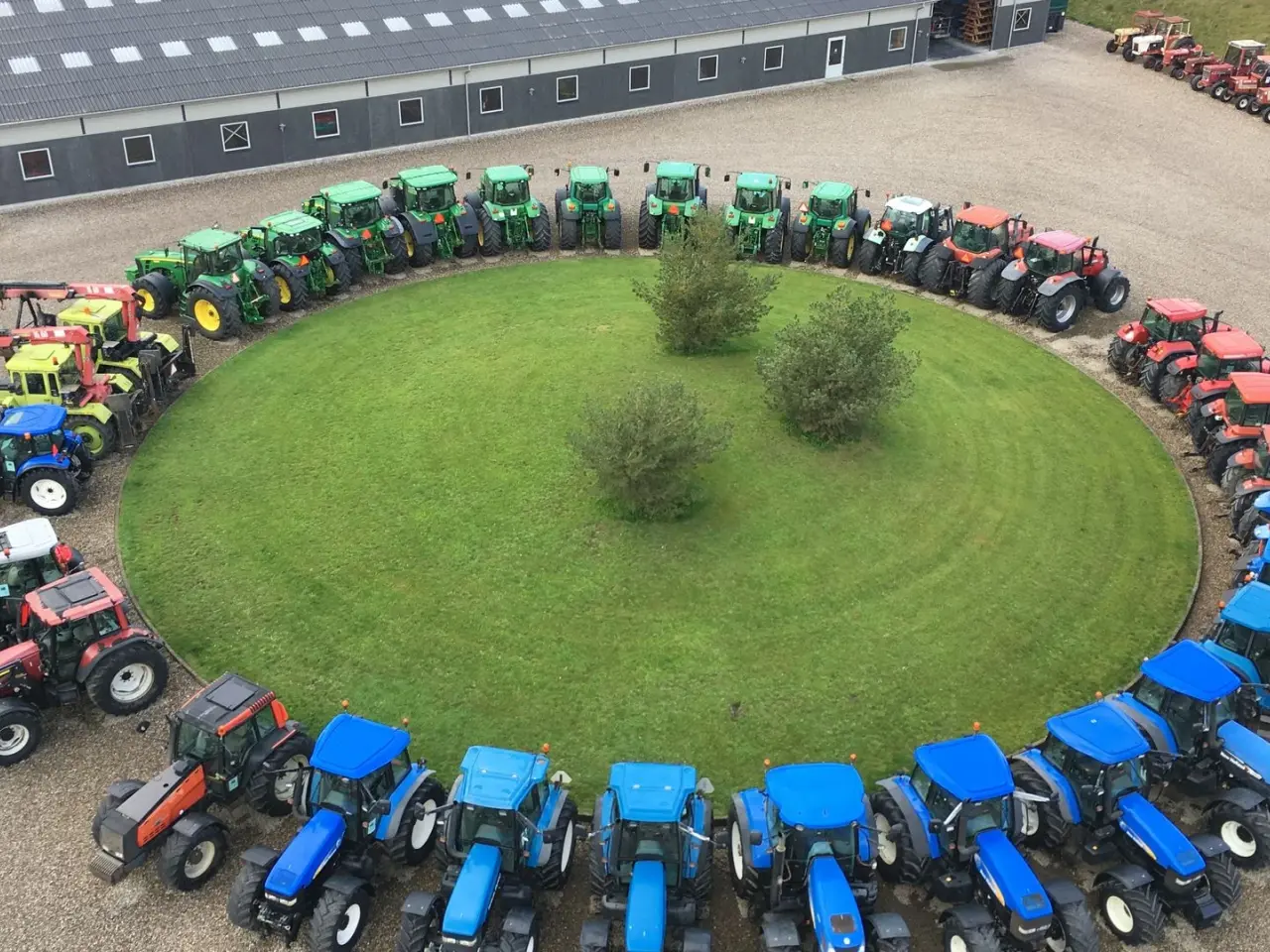 Billede 22 - New Holland T7030 Med frontlift