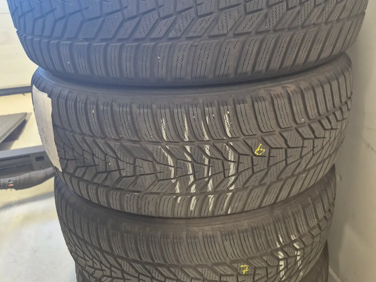 Billede 1 - 235/55R19 Hankook vinterdæk