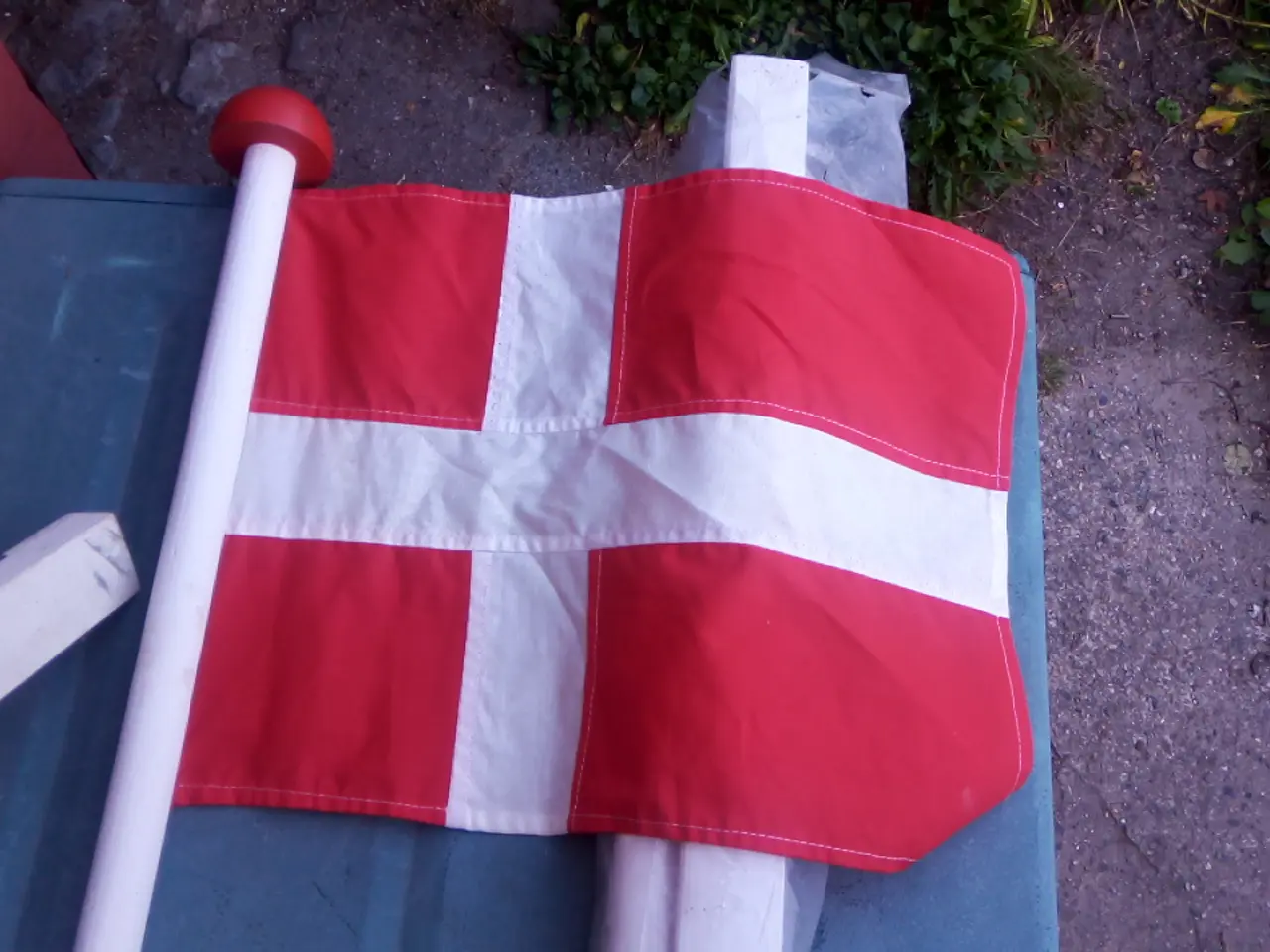 Billede 1 - FLAGSTANG / DANMARK / RØDT FLAG / ROTHSCHILD / X2