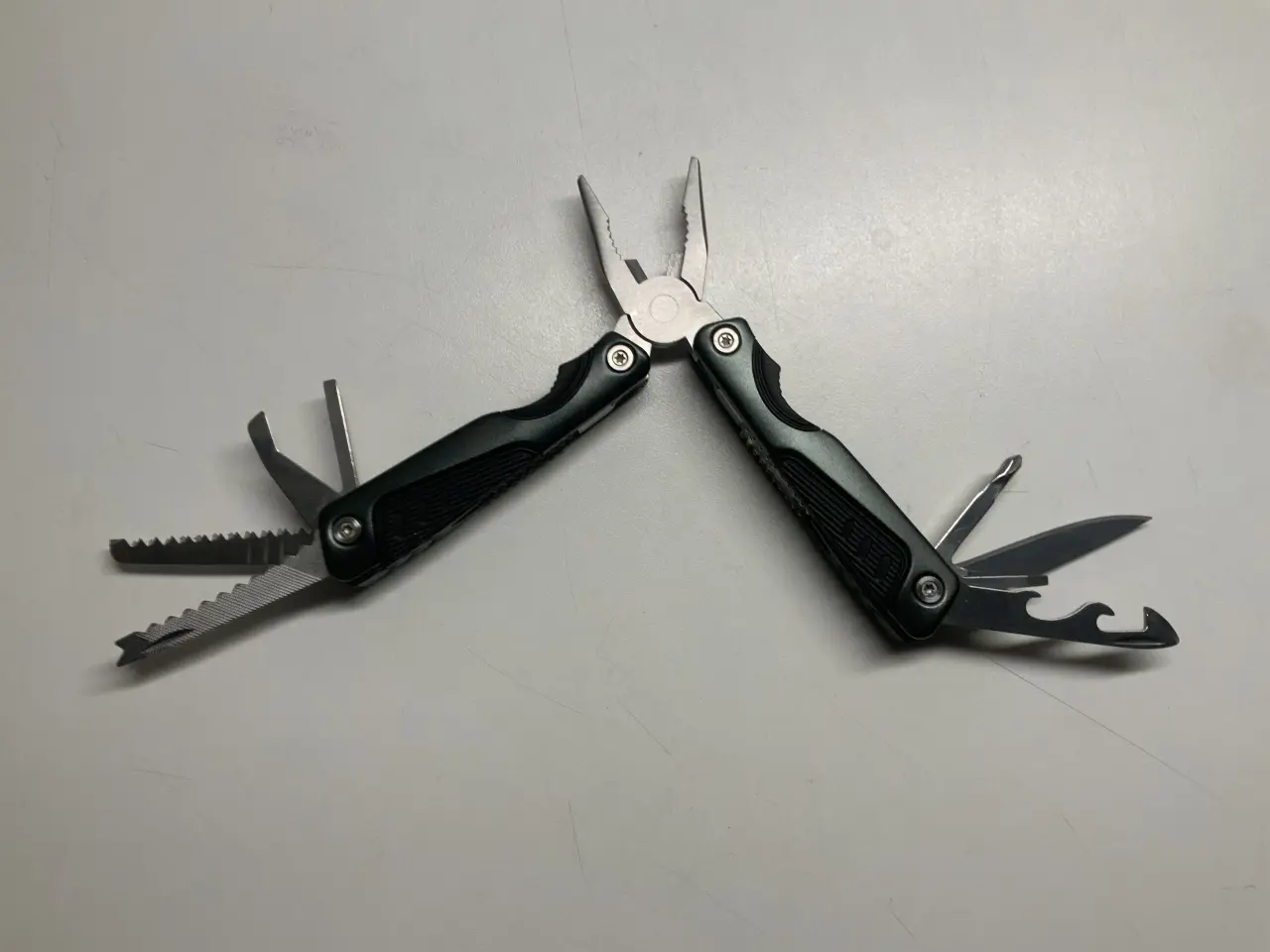 Billede 1 - Bælteetui Multitool tang med kniv og sav