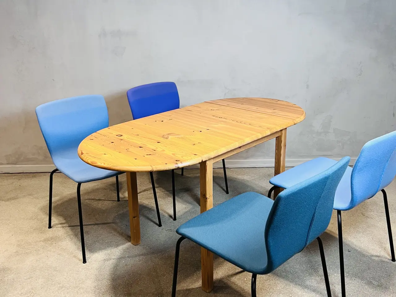 Billede 5 - Spisebord, fyrretræ, 1970, skandinavisk