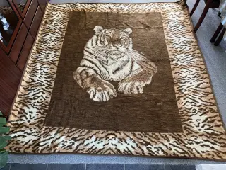 Sengetæppe. Tigermønster