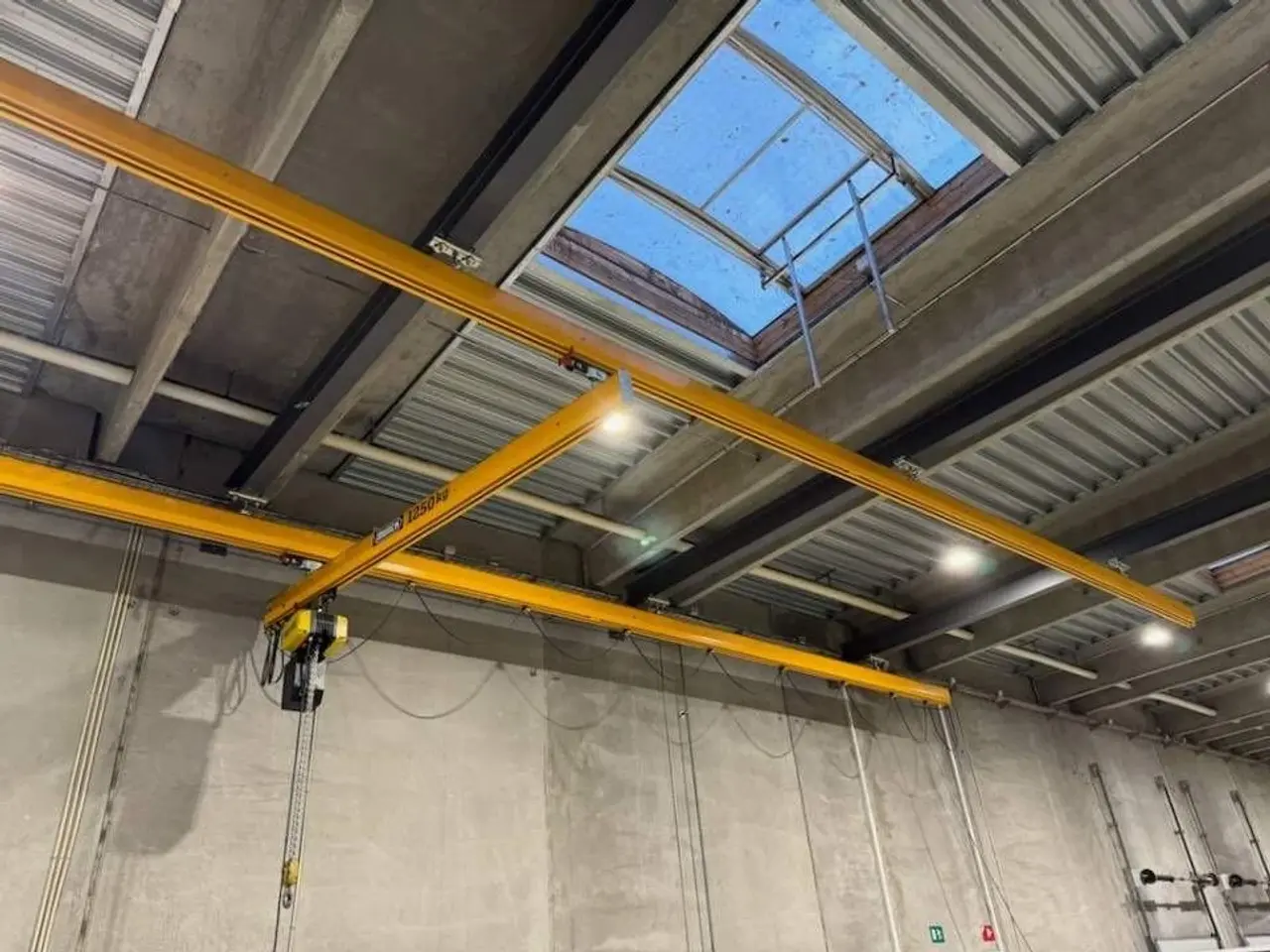 Billede 1 - Munck traverskran 1250kg