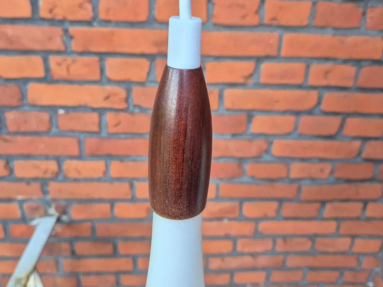 Billede 5 - To fine retrolamper i mathvidt opalglas