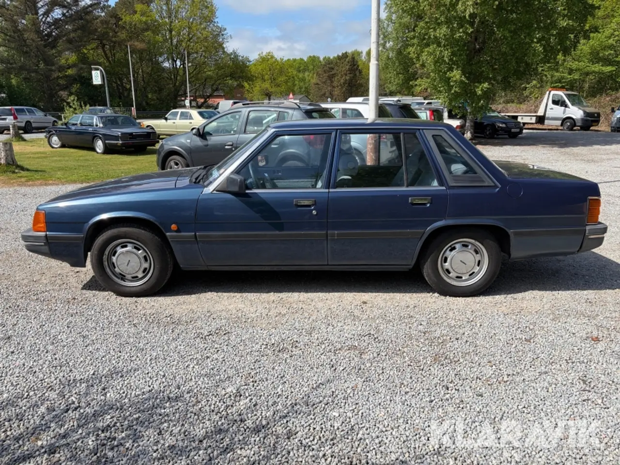 Billede 2 - Veteranbil Mazda 929