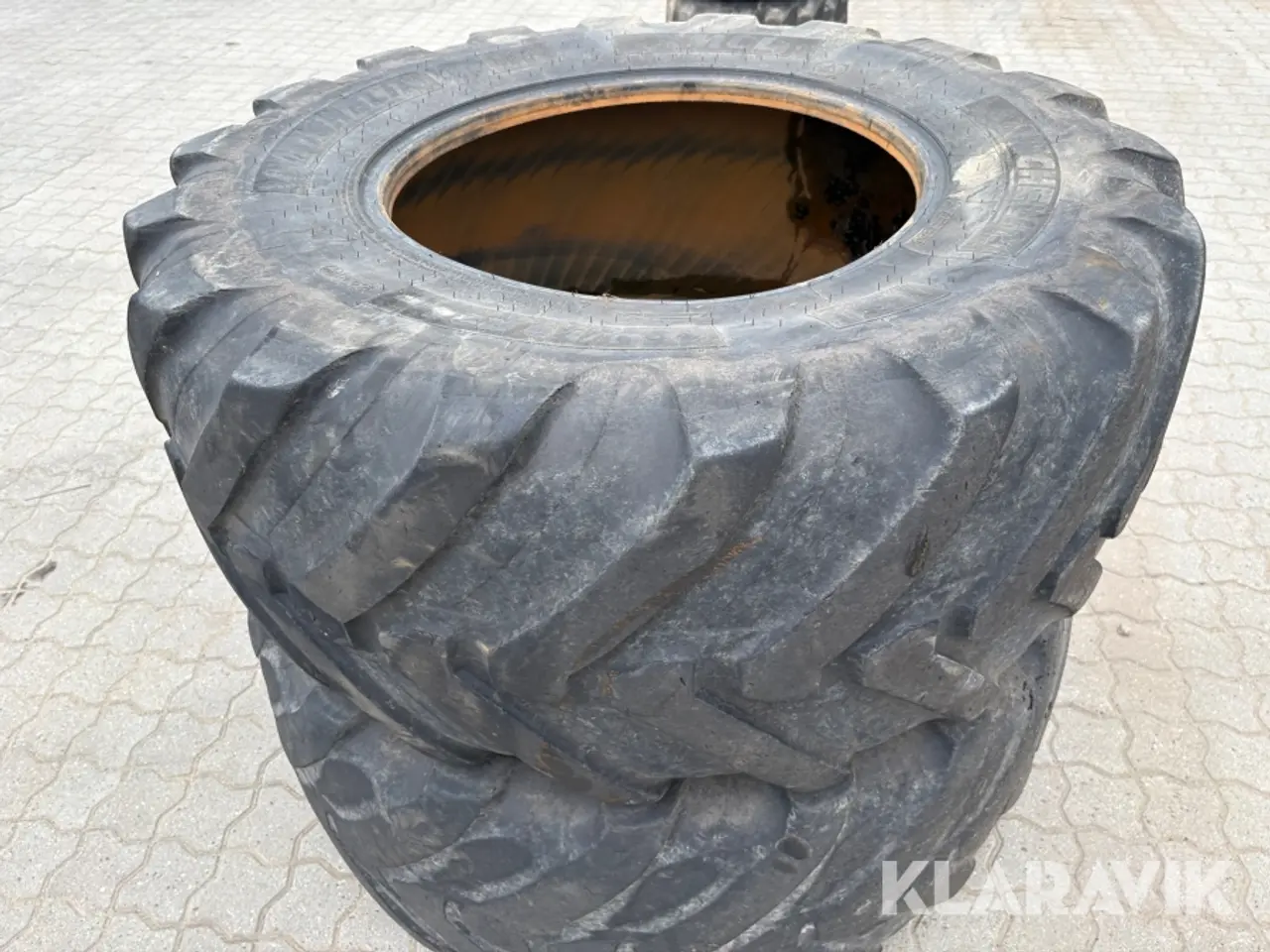 Billede 4 - Landbrugsdæk Michelin 460/70R24 2 styk