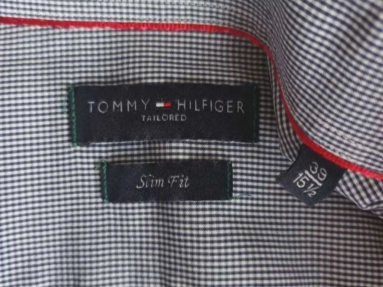 Billede 7 - Skjorte. Tommy Hilfiger. Large