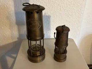 2 gamle mine lamper
