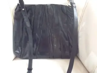 Dkny crossbody