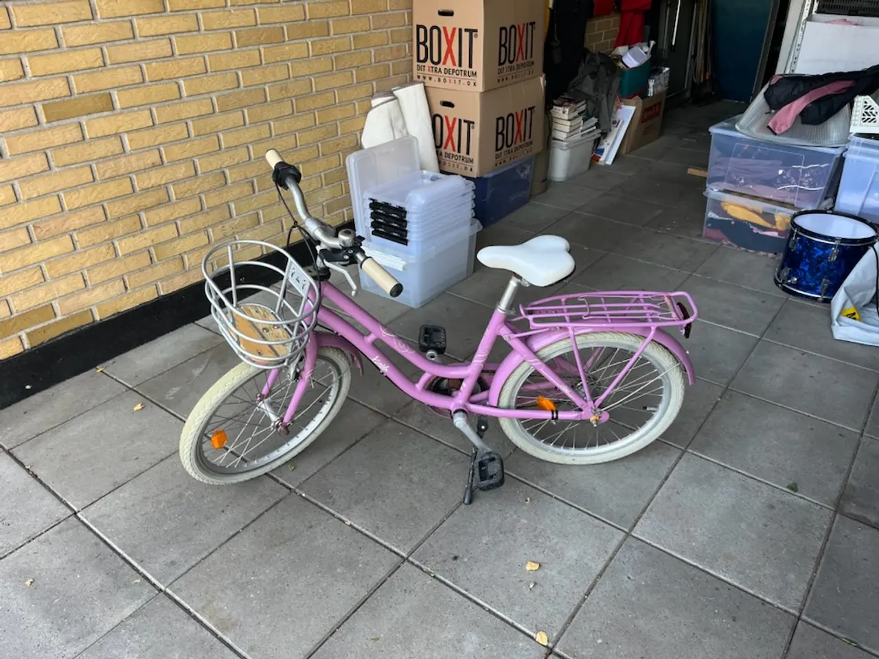 Billede 1 - Børnecykel 20 tommer, som ny