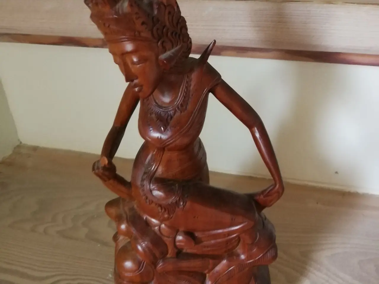 Billede 1 - Kvindefigur 