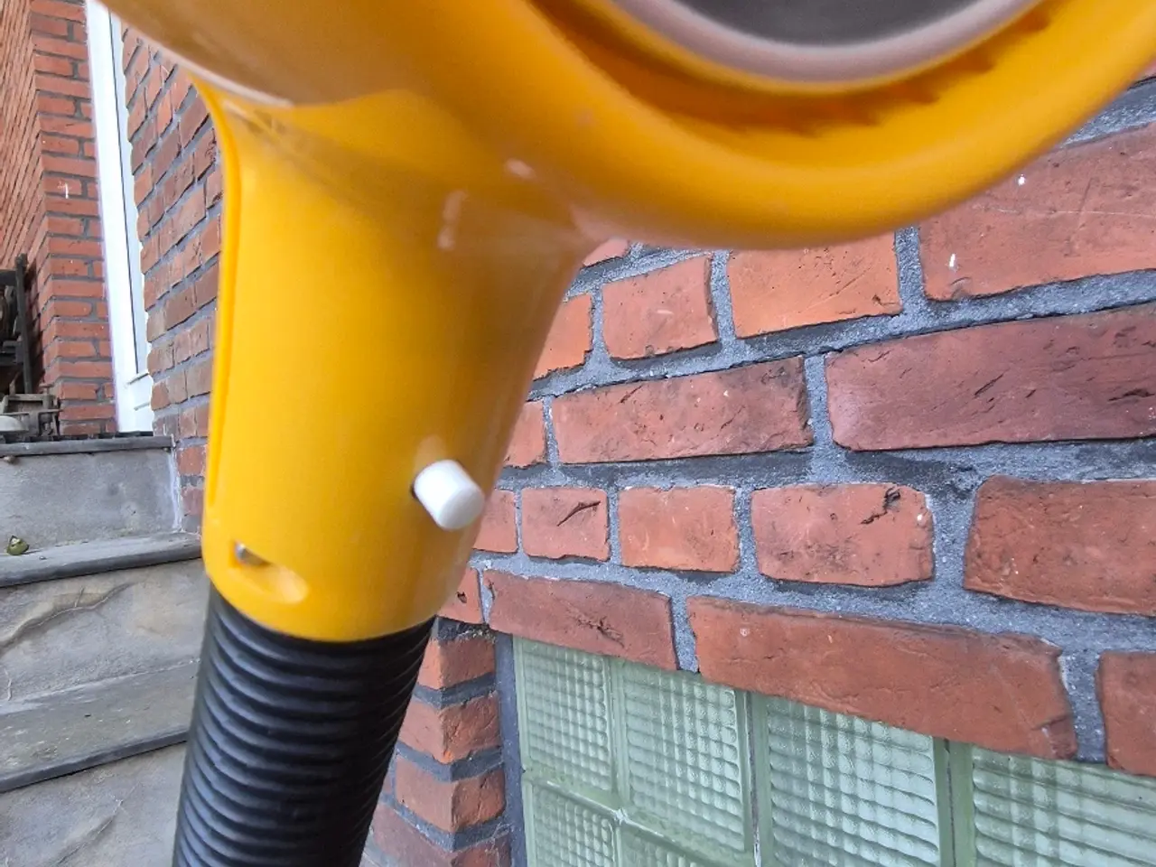 Billede 11 - Den fedeste gule bordlampe med klemme