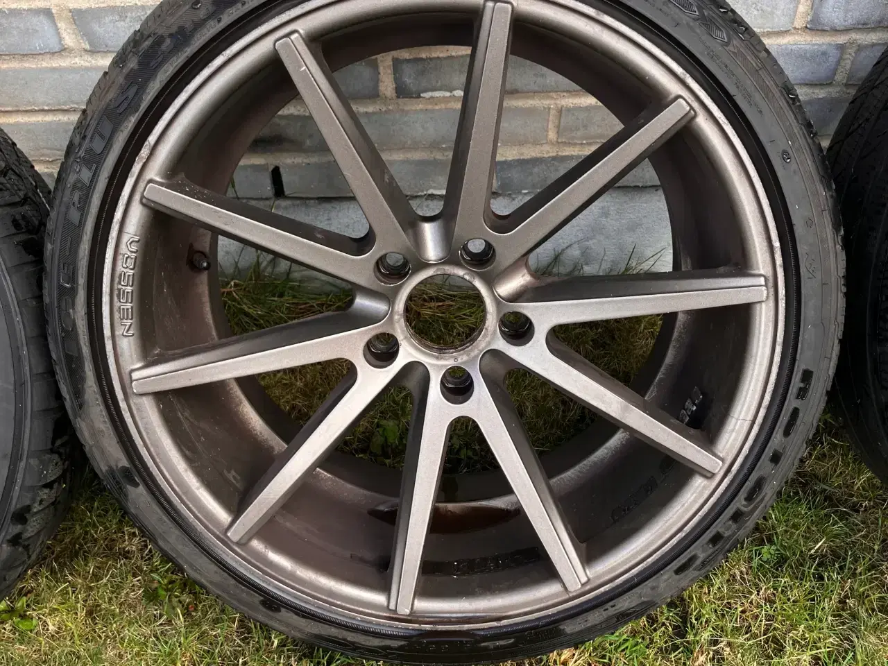 Billede 2 - Vossen fælge - har kørt på en bmw F-11